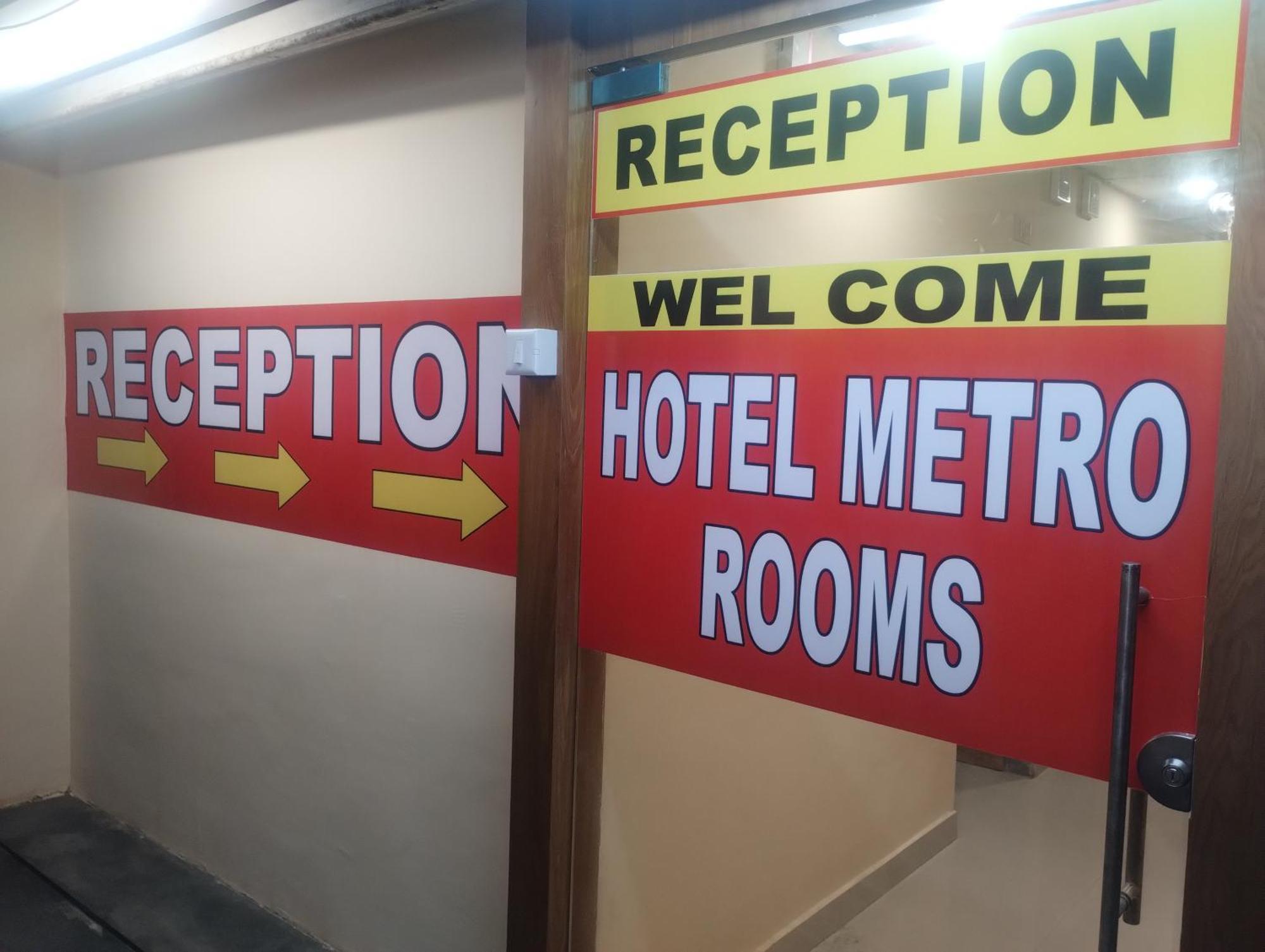 Hotel Metro Althan Surat Ngoại thất bức ảnh