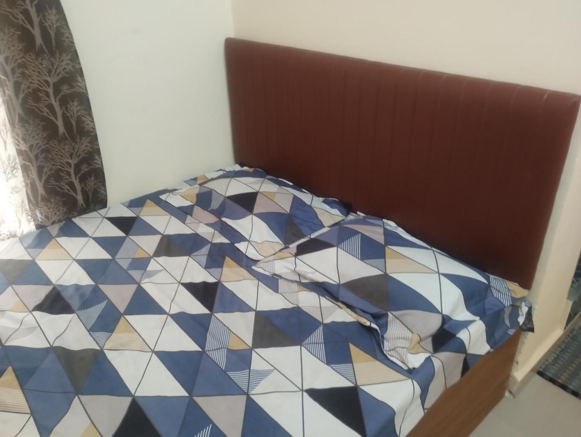 Hotel Metro Althan Surat Ngoại thất bức ảnh